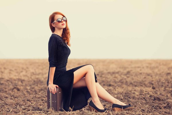 Qu'est-ce qui explique la résurgence de la popularité de la mode Y2K chez les femmes ?